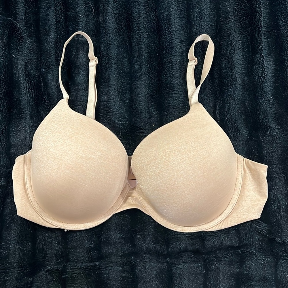 Victoria Secret t shirt bra
